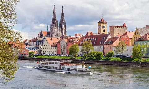 Swimming Pool Cleaning Regensburg